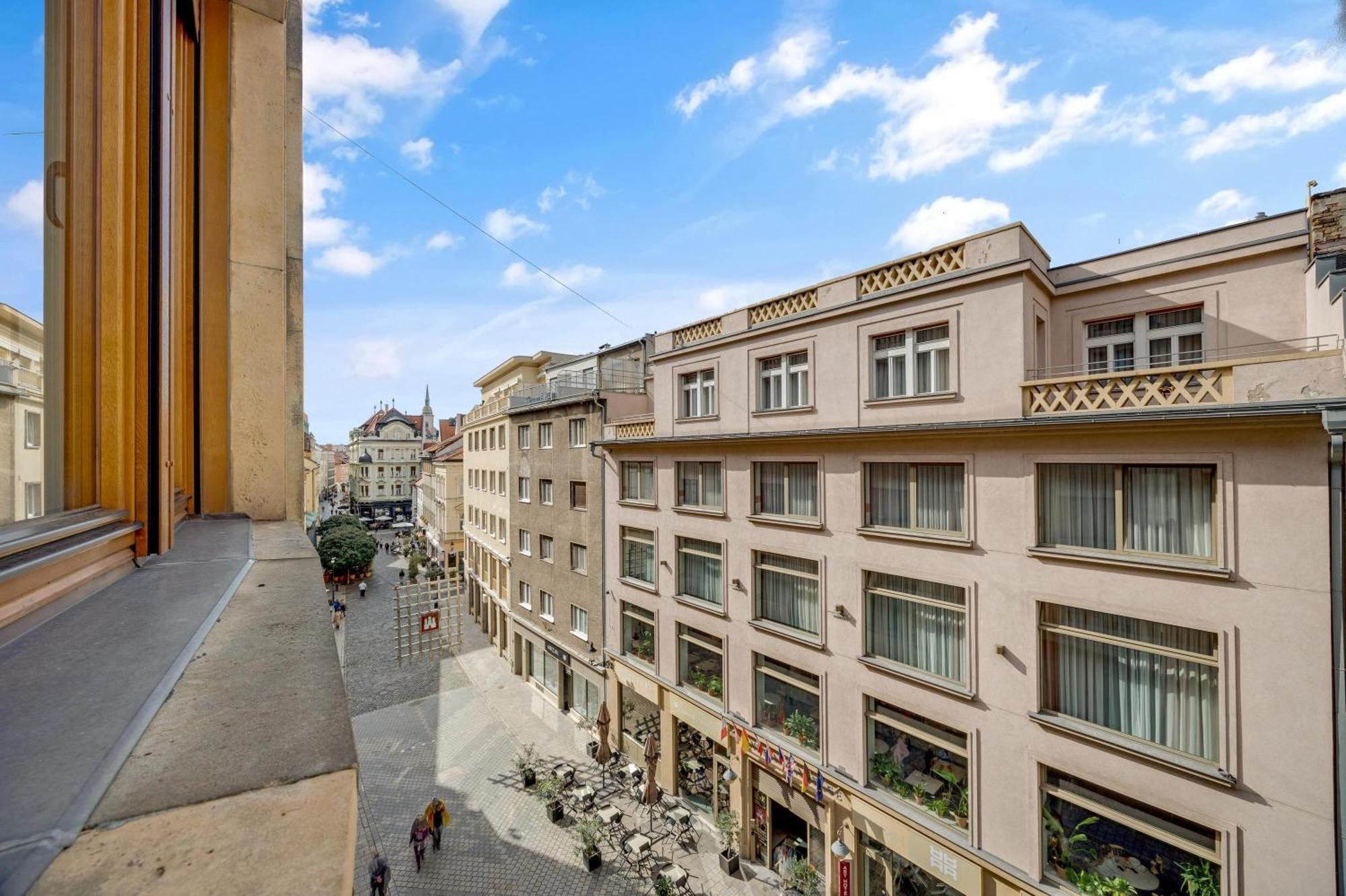 Revon Art-Deco Apartment Laurinska Bratislava Exterior foto
